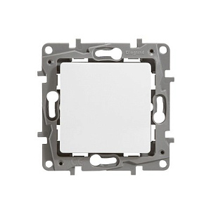 Legrand Etika Выключатель одноклавишный, 10А, винтовые клеммы